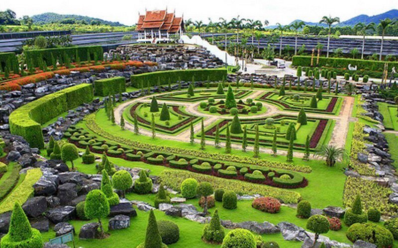 הגנים הבוטניים נונג נוץ’ (Nong Nooch Tropical Garden)