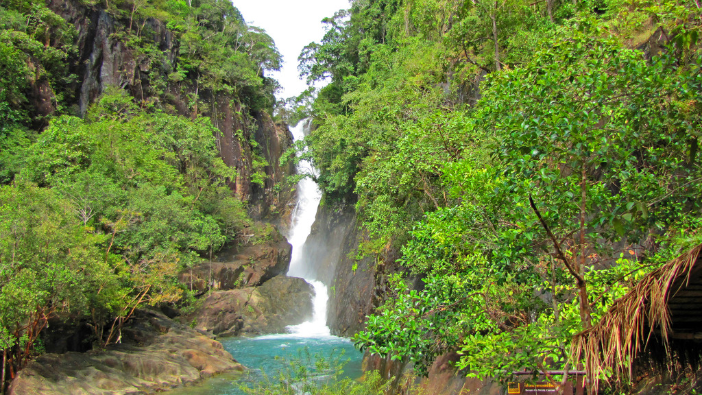 מפל קלונג פלו (Klong Plu Waterfall)
