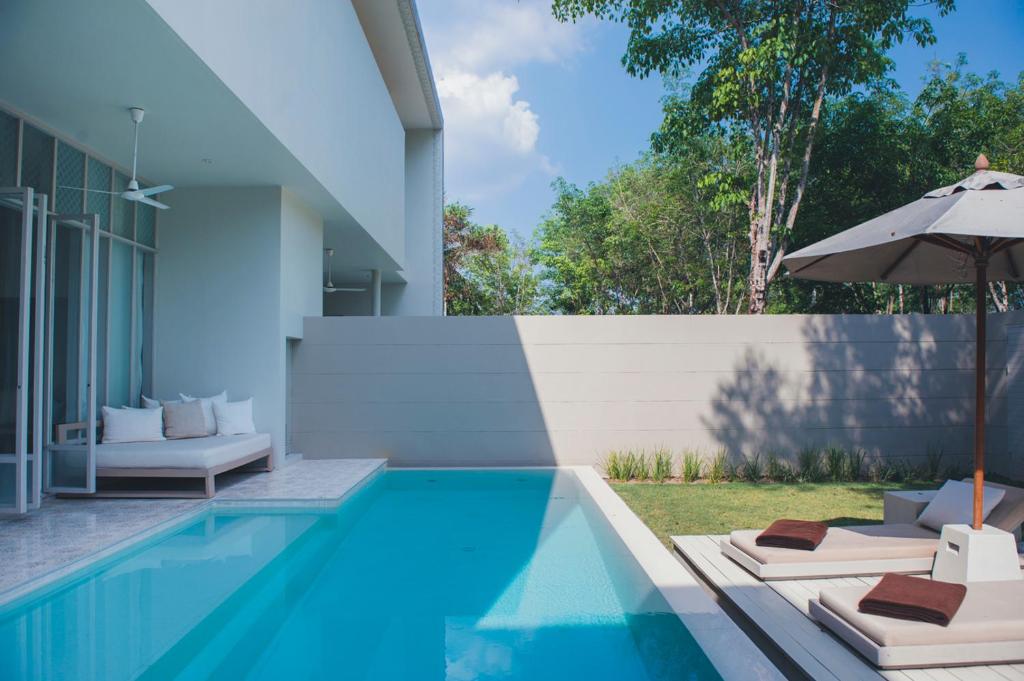 סאלה פוקט מאי קאו (SALA Phuket Mai Khao)