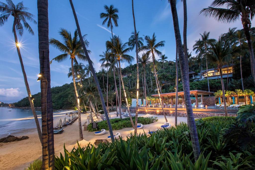 פור סיזנס ריזורט (Four Seasons Resort Koh Samui)