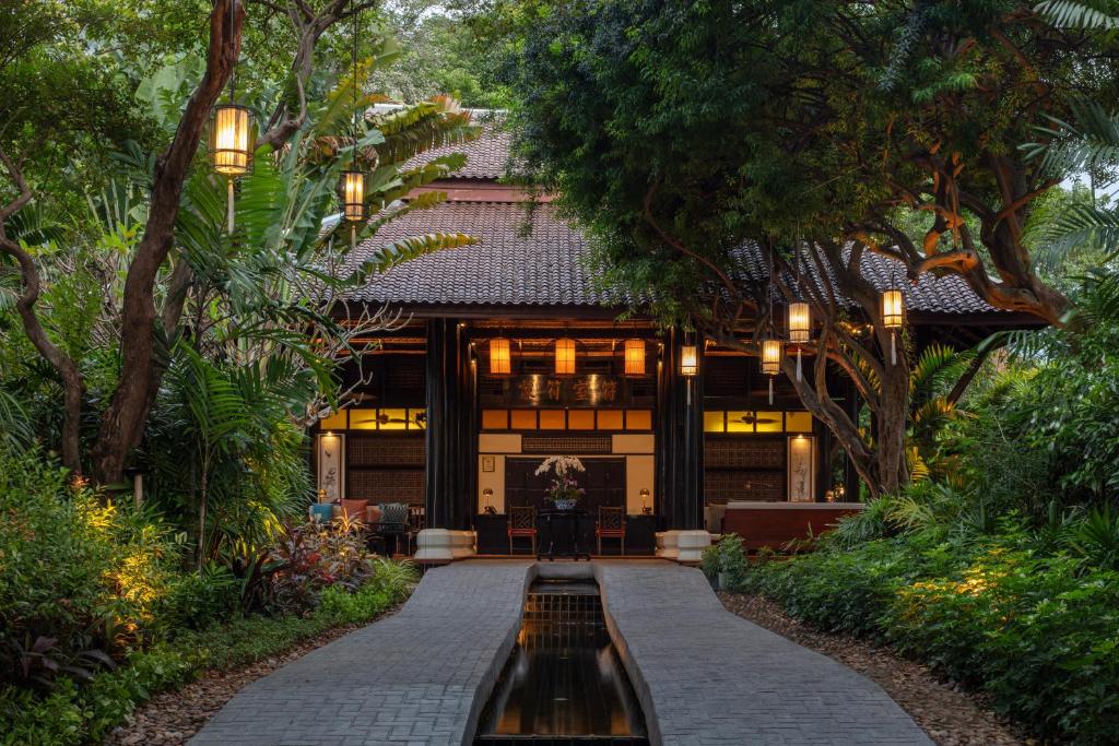 אננטרה לאוואנה (Anantara Lawana Koh Samui Resort)
