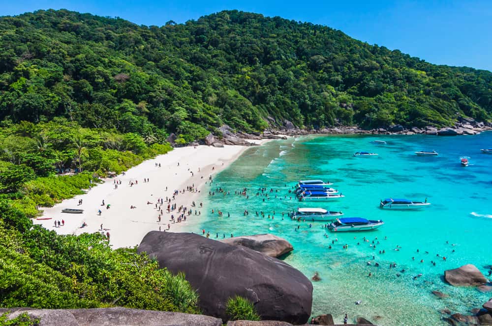 יום טיול לאיי הסימילאן (Similan Islands Day Trip)