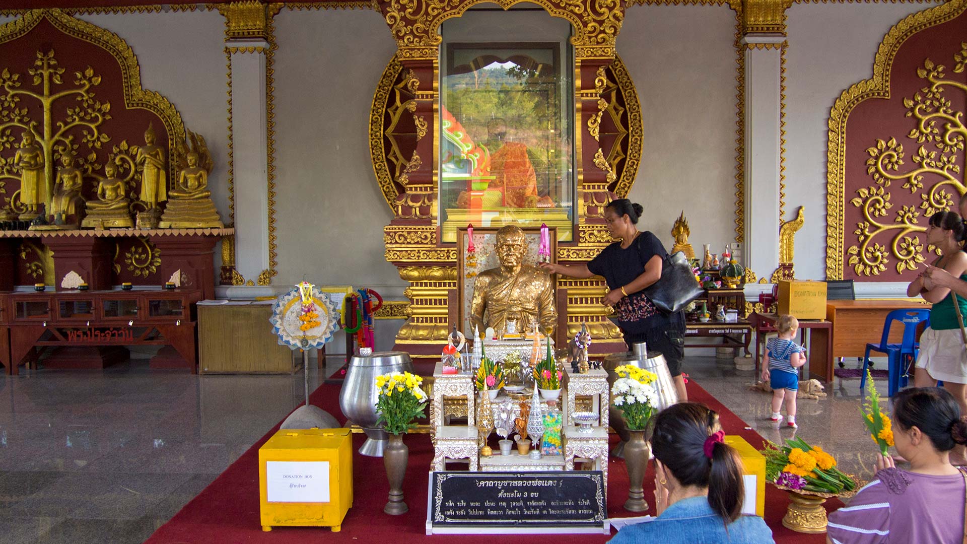 הנזיר החנוט (Wat Khunaram)