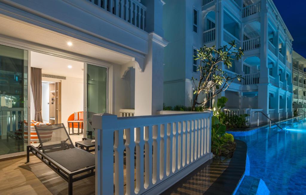 סנטרה או נאנג ביץ' ריזורט - (Centara Ao Nang Beach Resort & Spa Krabi)