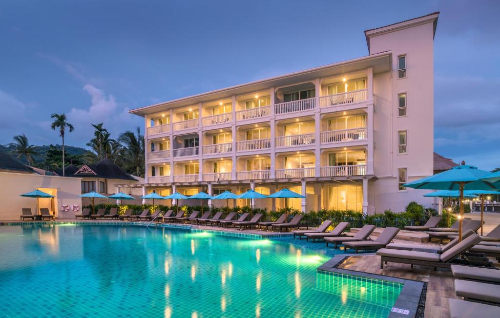 סנטרה או נאנג ביץ' ריזורט - (Centara Ao Nang Beach Resort & Spa Krabi)