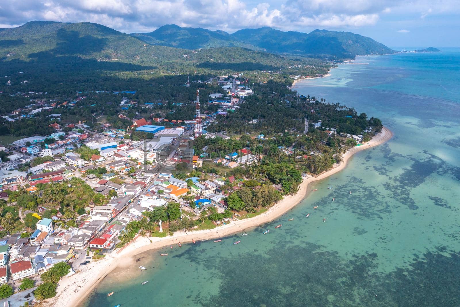 חוף טונג סאלה בקופנגן (Thong Sala Koh Phangan)