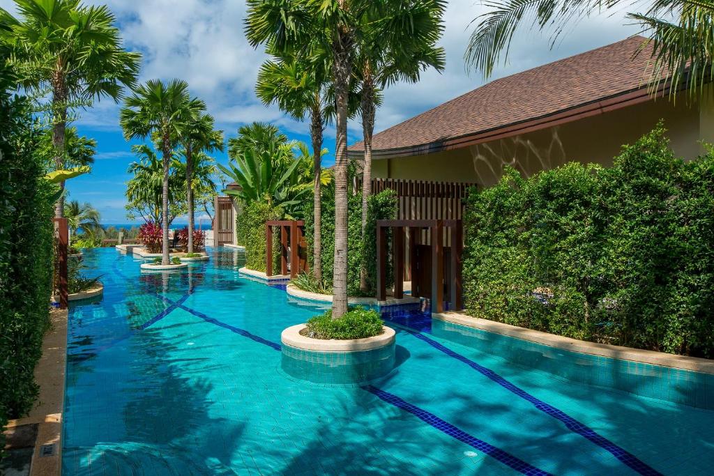 מנדרבה ריזורט אנד ספא (Mandarava Resort and Spa Karon Beach)