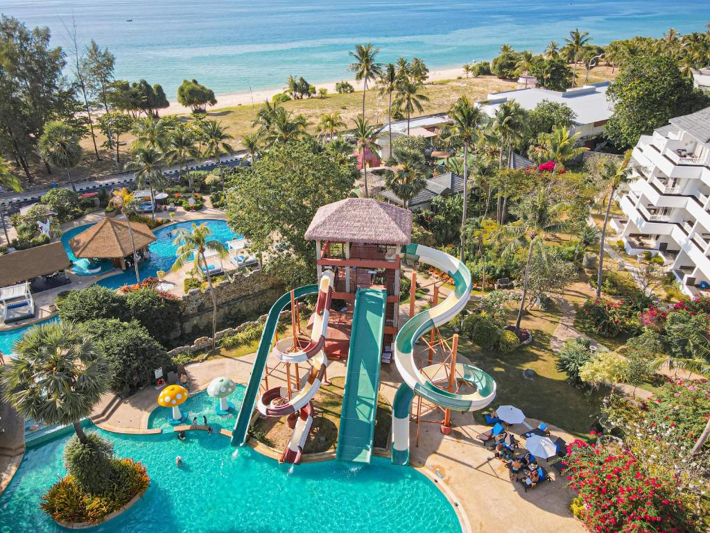תבורן פאלם ביץ' ריזורט פוקט (Thavorn Palm Beach Resort Phuket)