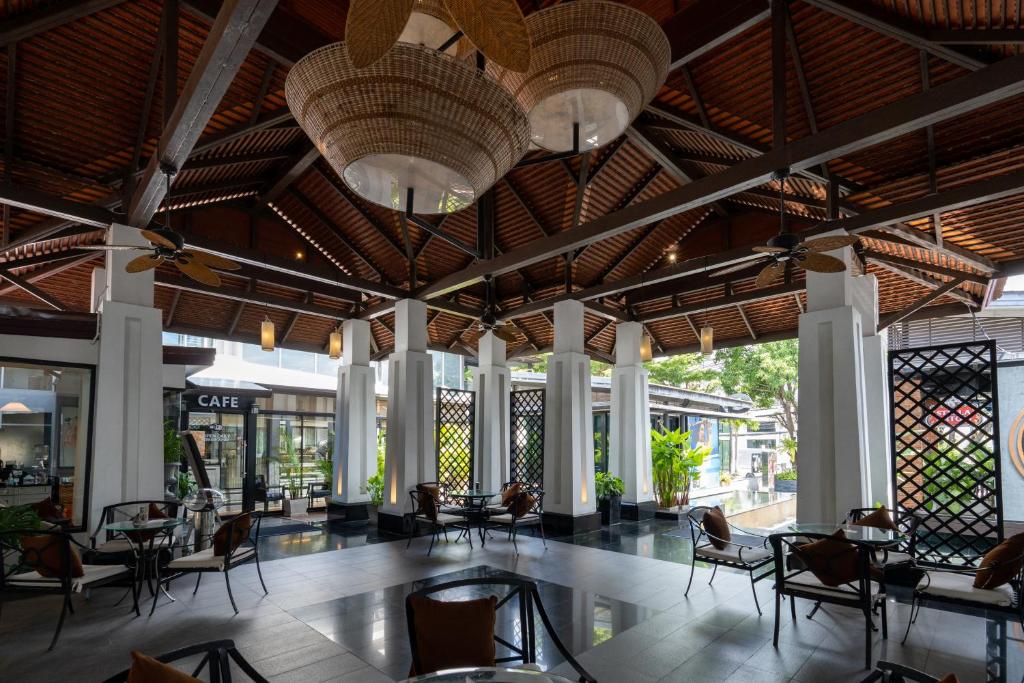 קנטרי הילס צ'יאנג מאי (Kantary Hills Hotel, Chiang Mai)