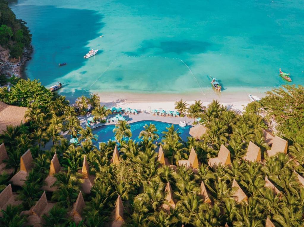 פי פי קוקו ביץ' ריזורט (Phi Phi CoCo Beach Resort)