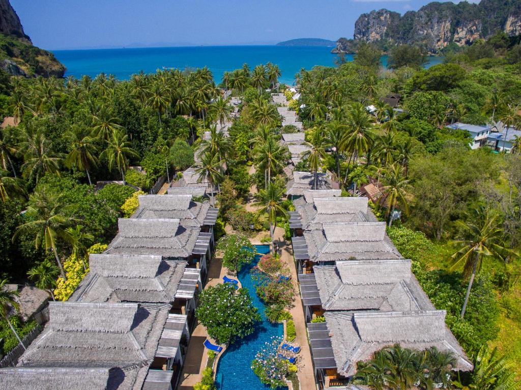 ריילי וילג' ריזורט (Railay Village Resort)