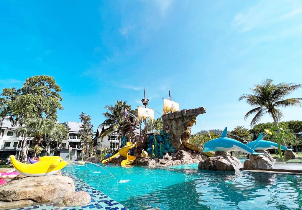 קאו לאק אמרלד ביץ' ריזורט אנד ספא (Khaolak Emerald Beach Resort & Spa)