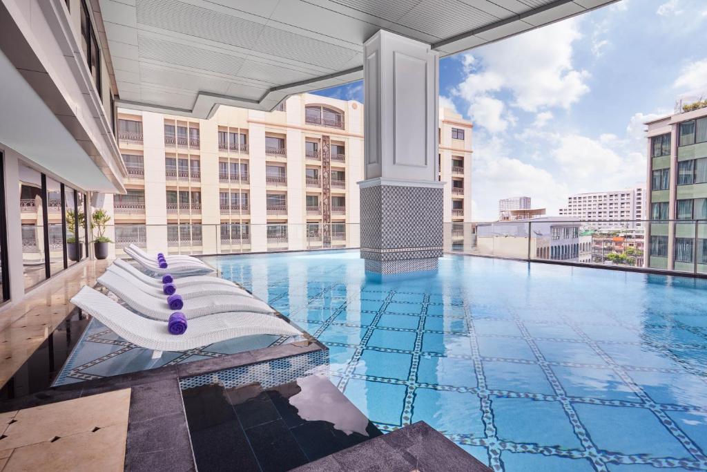 ואליה הוטל בנגקוק (Valia Hotel Bangkok)