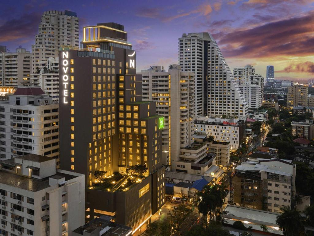 נובוטל בנגקוק סוקומוויט 4 (Novotel Bangkok Sukhumvit 4)