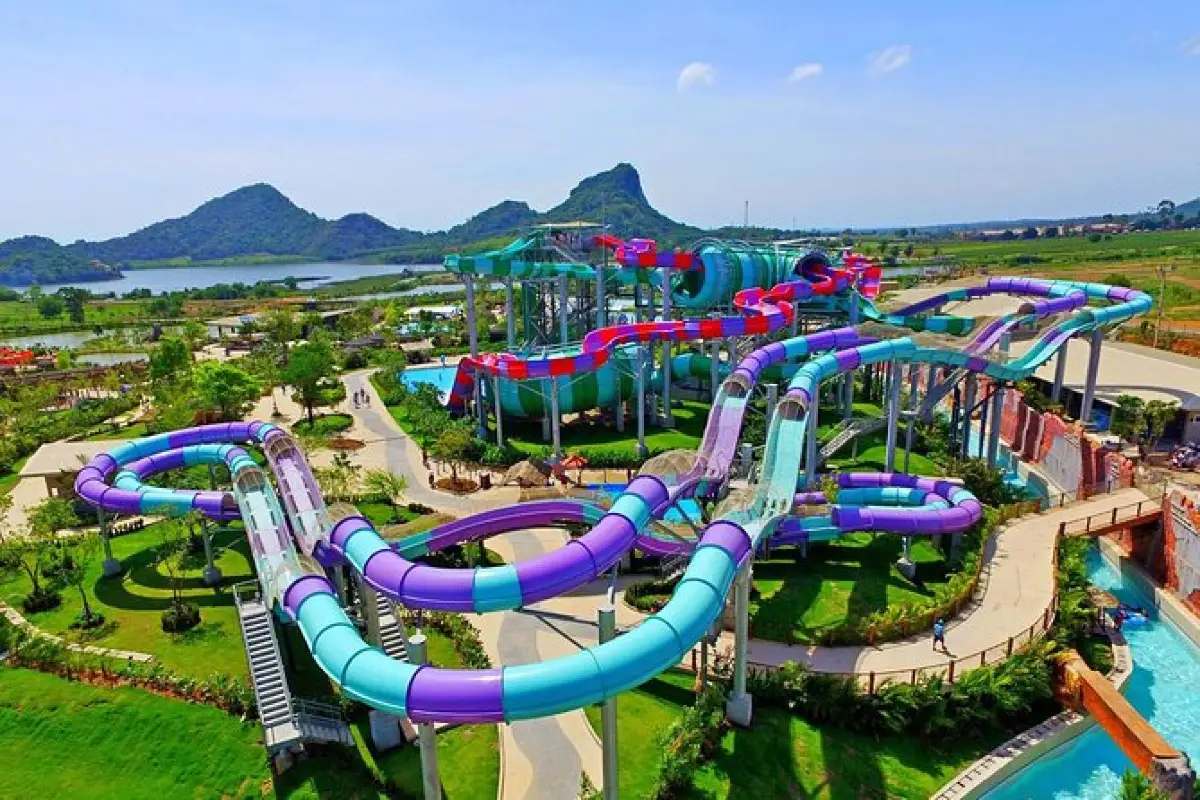פארק המים רמאיאנה פטאיה – Ramayana Water Park Pattaya